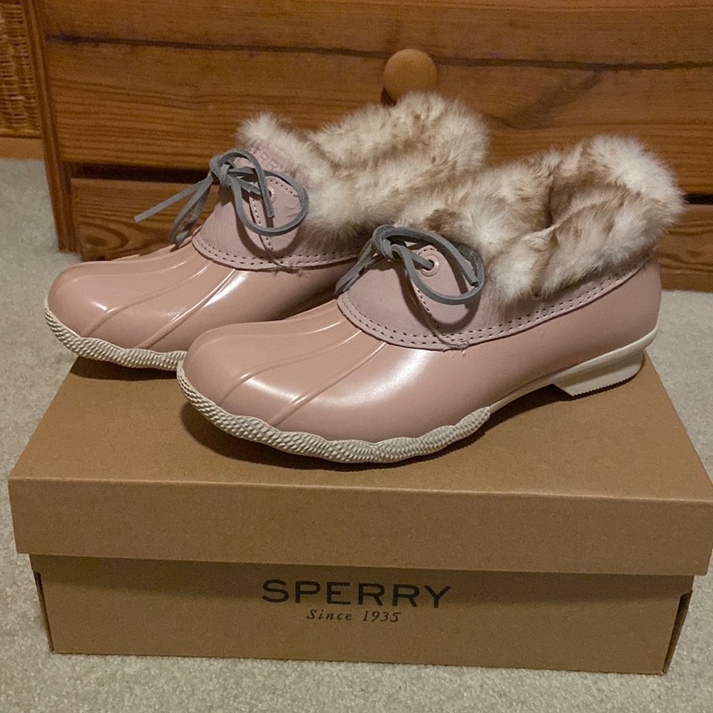 Women’s Sperry Saltwater Size 7 Rain Boots